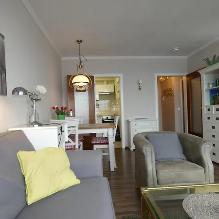 Apartment Fewo1846 - Foerdekieker - Charmante Mit Balkon Und Meerblick *